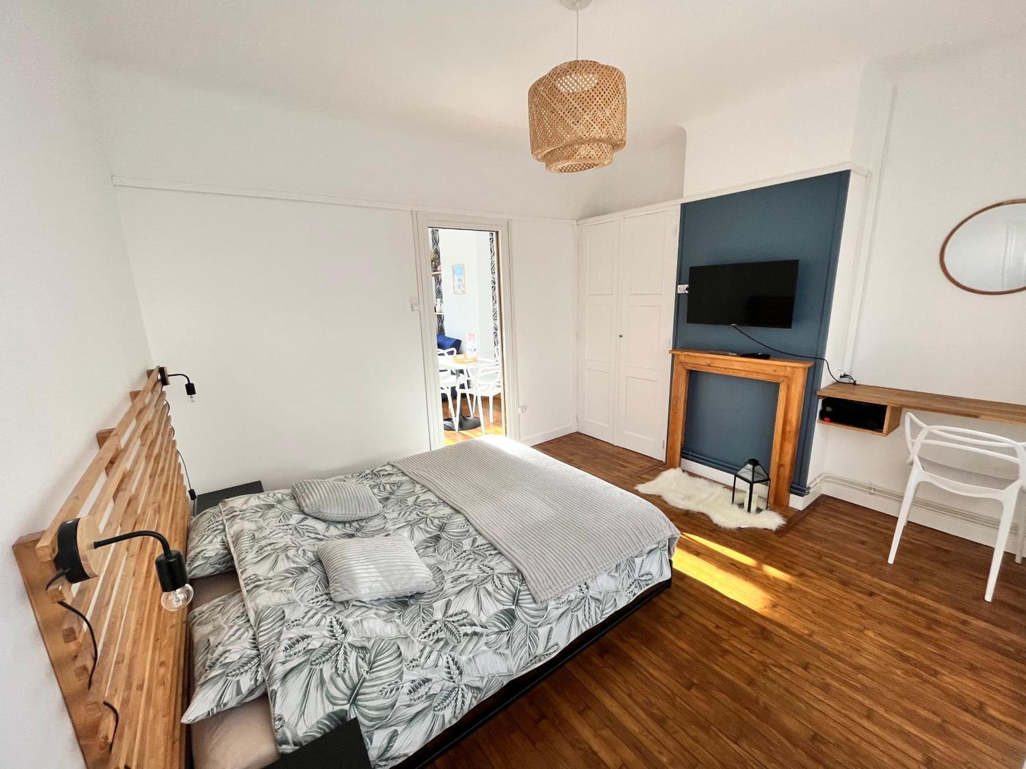 Les Appartements D'Ostende Calais Exterior photo
