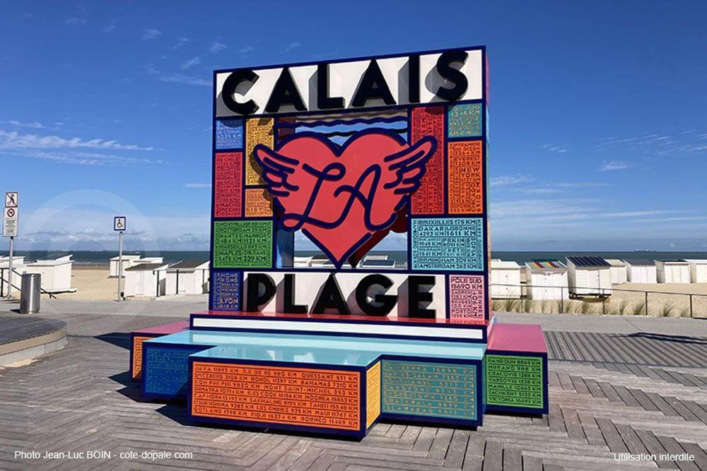 Les Appartements D'Ostende Calais Exterior photo